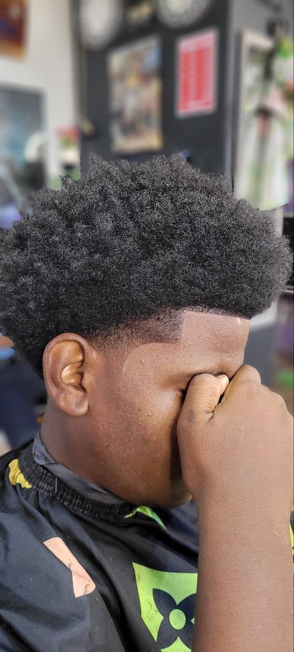 Xcalibur Cuts haircut