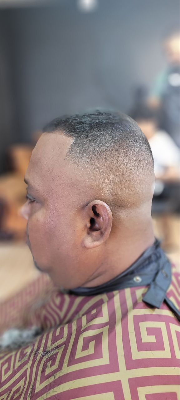 Xcalibur Cuts haircut