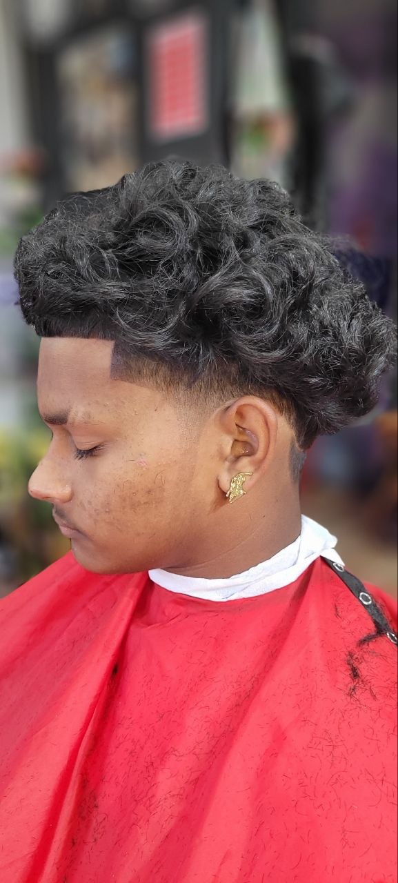 Xcalibur Cuts haircut