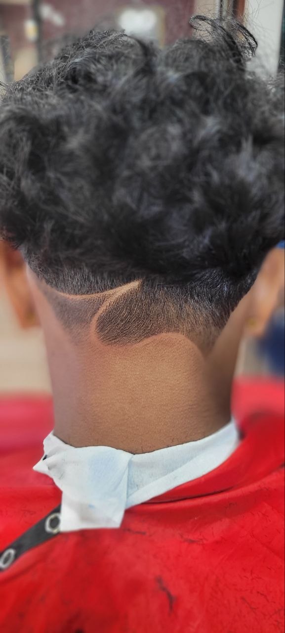 Xcalibur Cuts haircut
