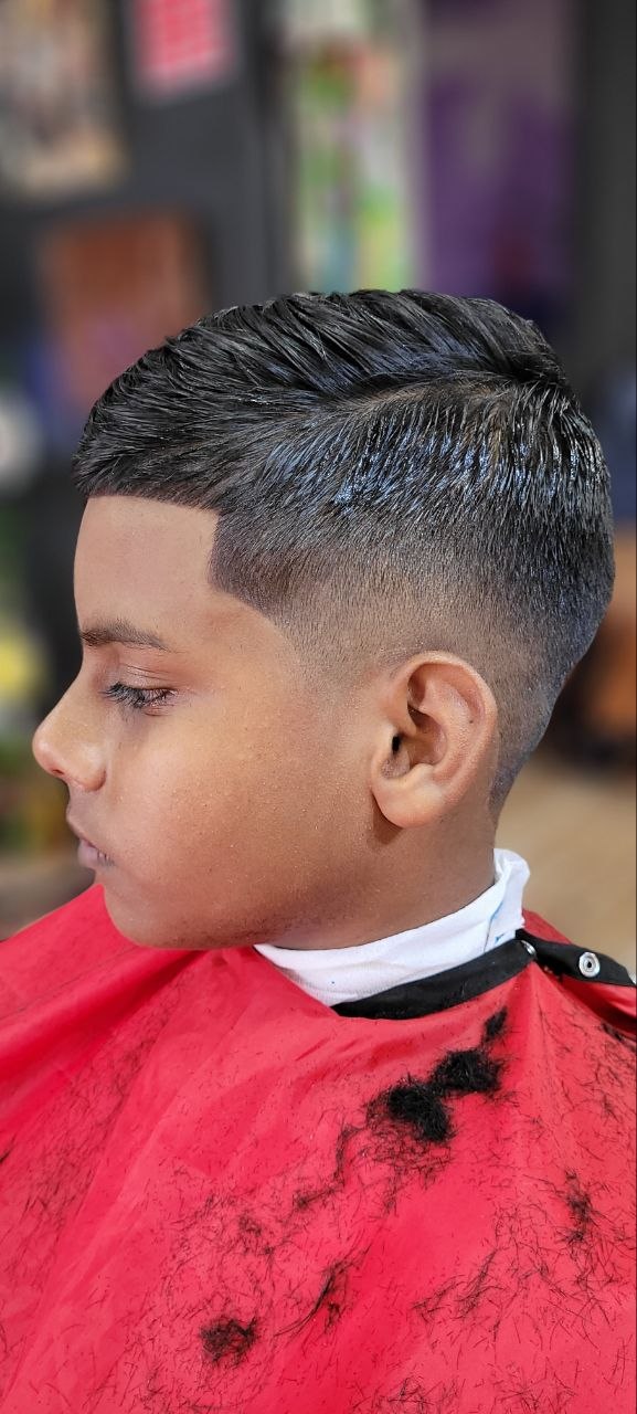 Xcalibur Cuts haircut