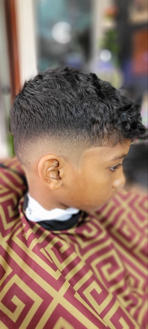 Xcalibur Cuts haircut