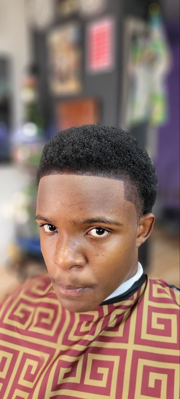 Xcalibur Cuts haircut